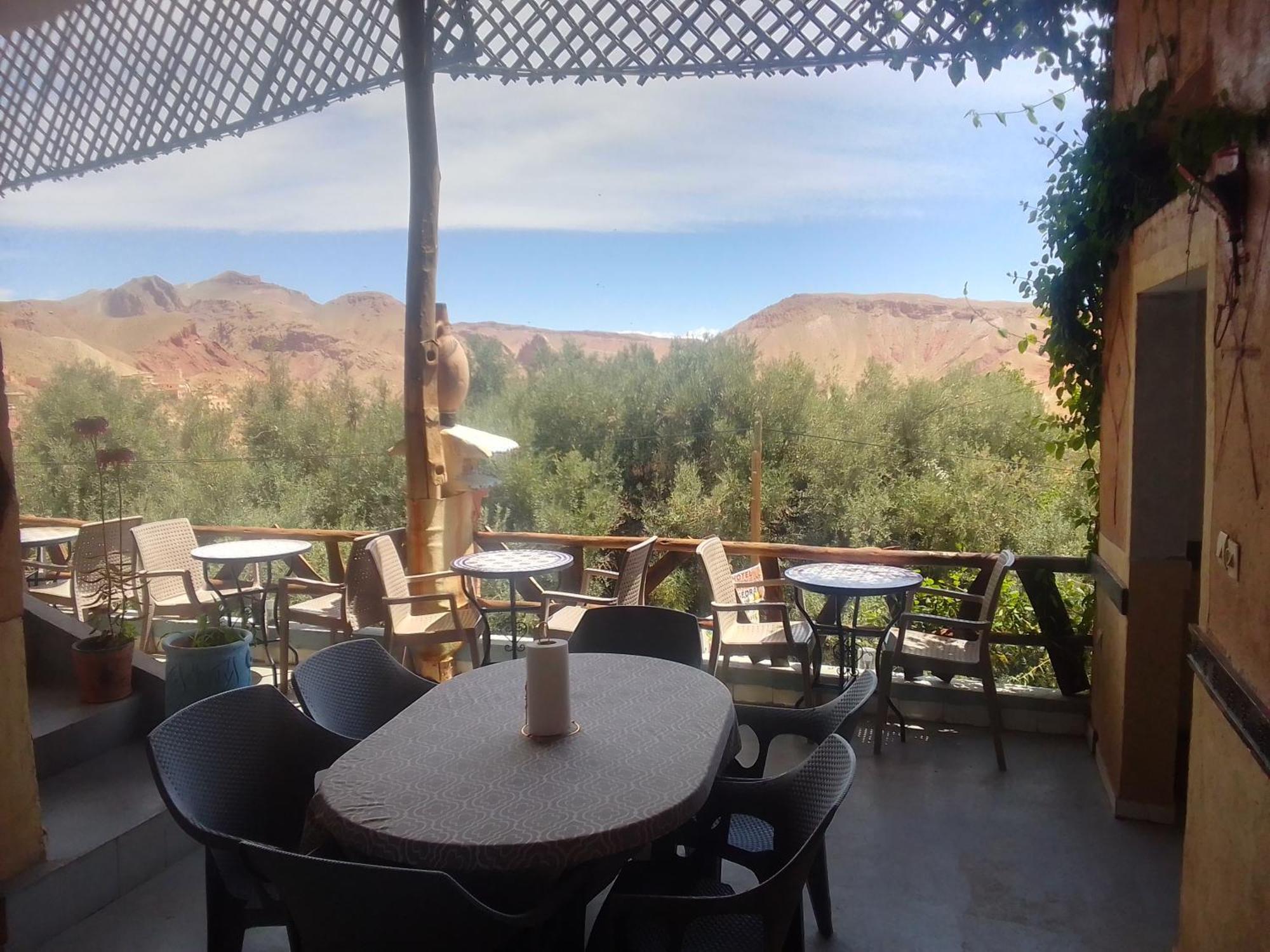 Hotel Restaurant Ait Saderat Boumalne Δωμάτιο φωτογραφία